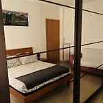 Marco\'S Cozy Comfy House
