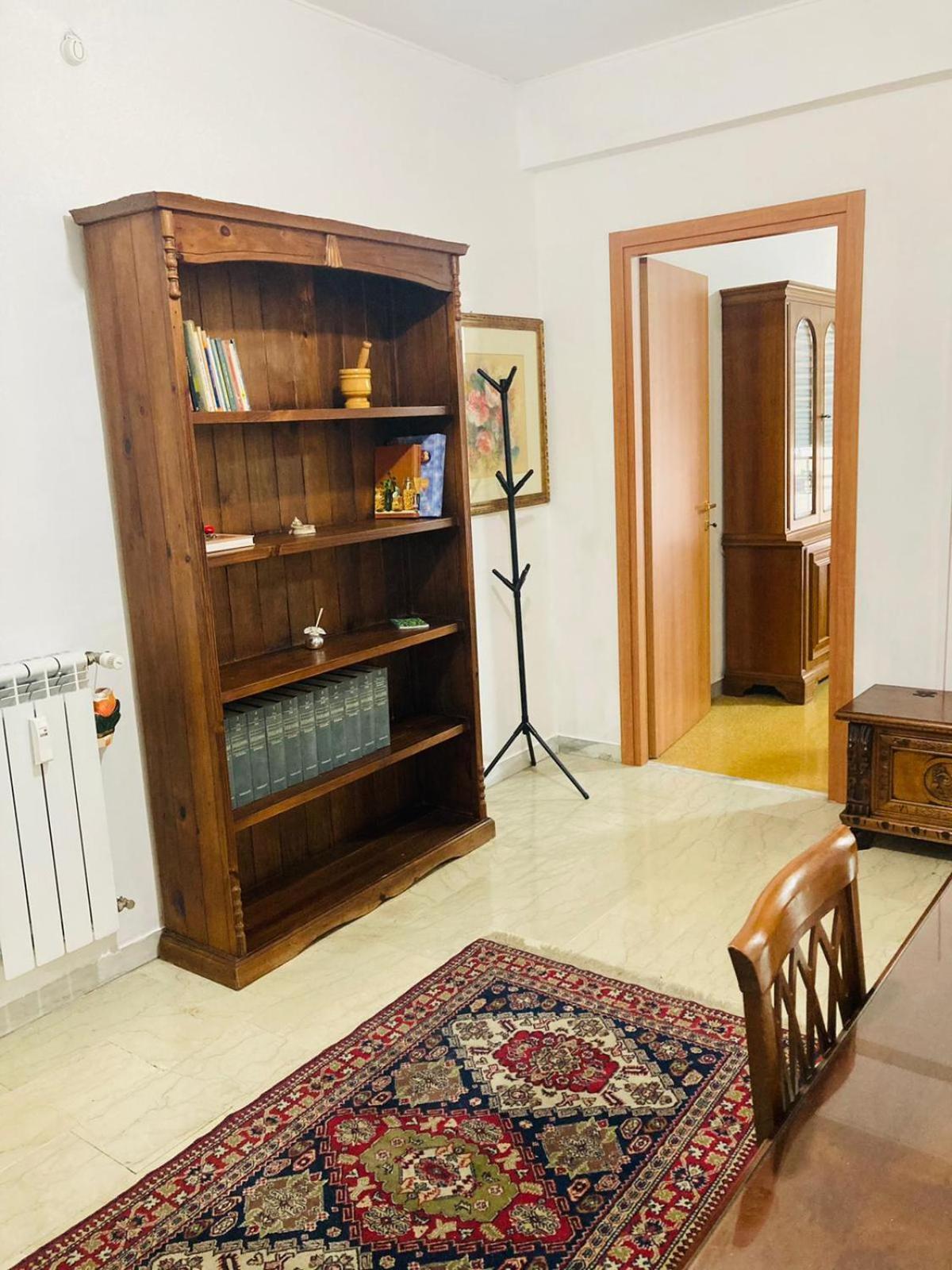 Apartment Marco's Cozy Comfy House Rom
